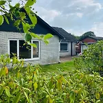 Scandinavian House Hotel- Holbol, بيت للعطل *