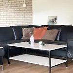 بيت للعطل Scandinavian House Hotel- Holbol, *