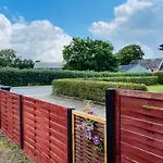 بيت للعطل Scandinavian House Hotel- Holbol, *