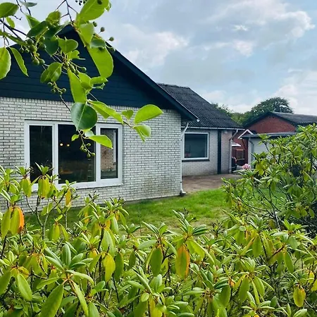 Scandinavian House Hotel- Holbol, Casa de Férias *