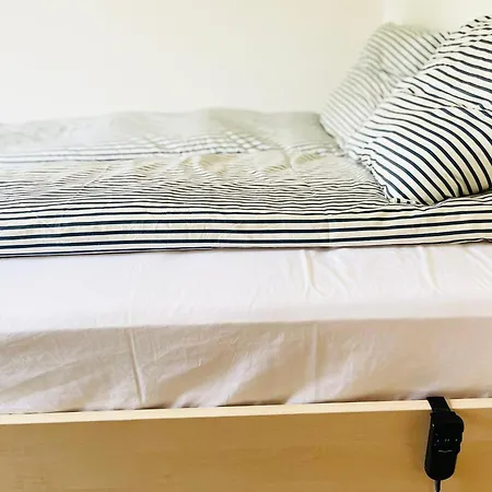 Scandinavian House Hotel- Holbol, 別荘 Kruså