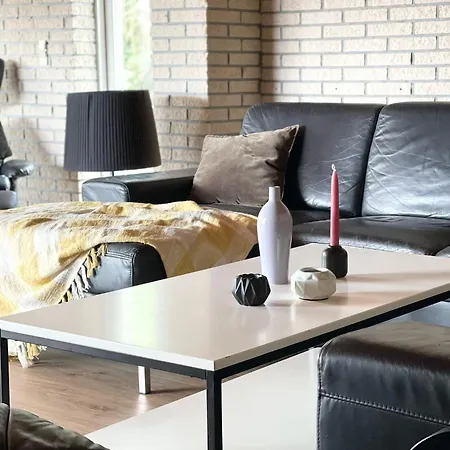Scandinavian House Hotel- Holbol, Prázdninový dům *