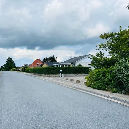 Scandinavian House Hotel- Holbol, 別荘